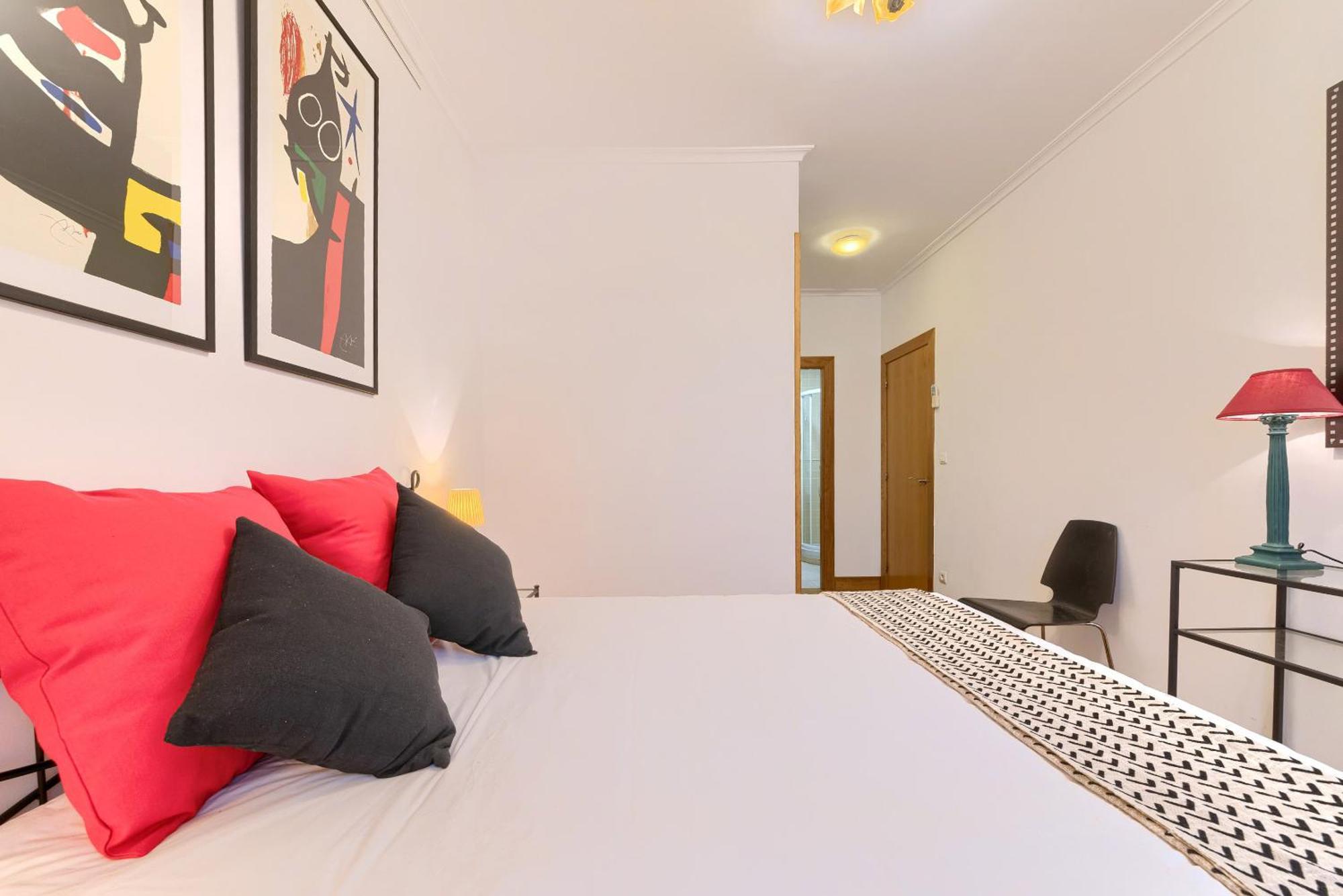Appartement Vivienda Turistica Acogedora Y Elegante En Irala à Bilbao Extérieur photo